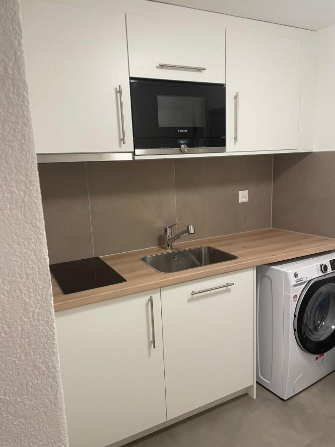 Studio Neuf Meuble Et Equipe Pres D'Autoroute. Appartement Giez Buitenkant foto